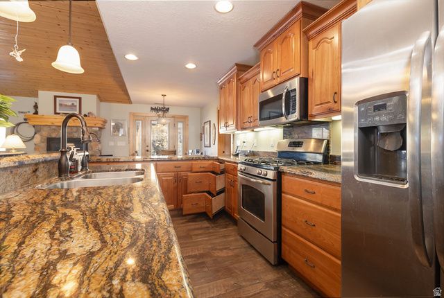 915 S CANYON DR, Cedar City, UT 84720