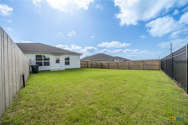 8901 Prickly ash Drive, Killeen, TX 76542