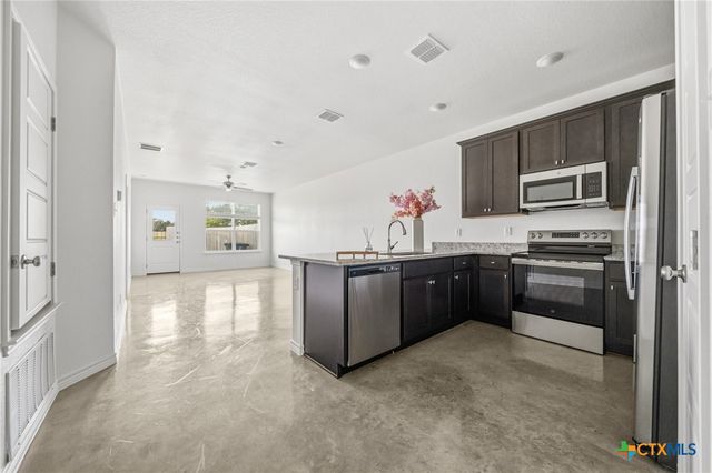 8901 Prickly ash Drive, Killeen, TX 76542