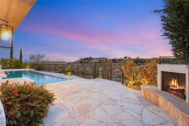 11593 Glowing Sunset Lane, Las Vegas, NV 89135