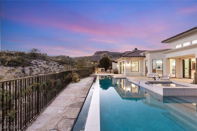 11593 Glowing Sunset Lane, Las Vegas, NV 89135