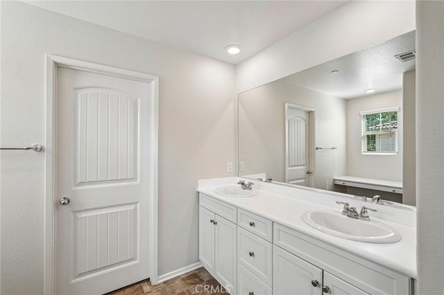 30401 Village Terrace, Menifee, CA 92584