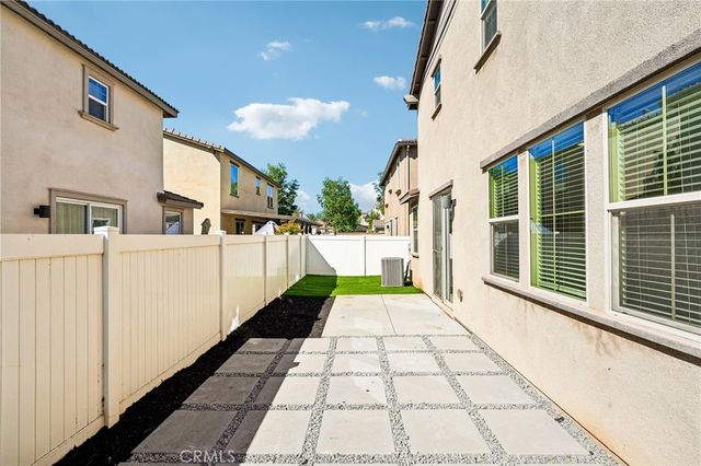 30401 Village Terrace, Menifee, CA 92584
