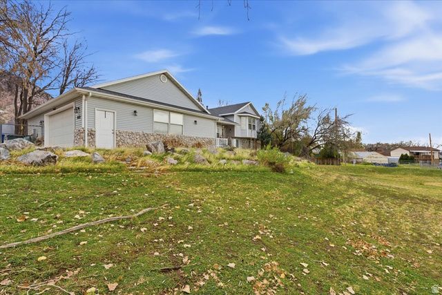 1652 DUNSINANE CIR, Ogden, UT 84401