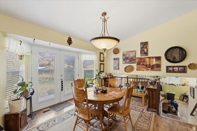 1652 DUNSINANE CIR, Ogden, UT 84401