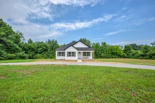 126 Old Garners Creek Road, Dickson, TN 37055