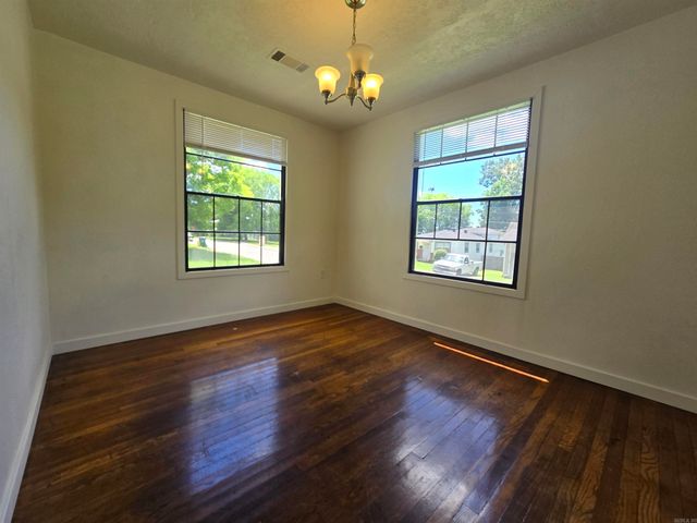 3123 S Gaines Street, Little Rock, AR 72206