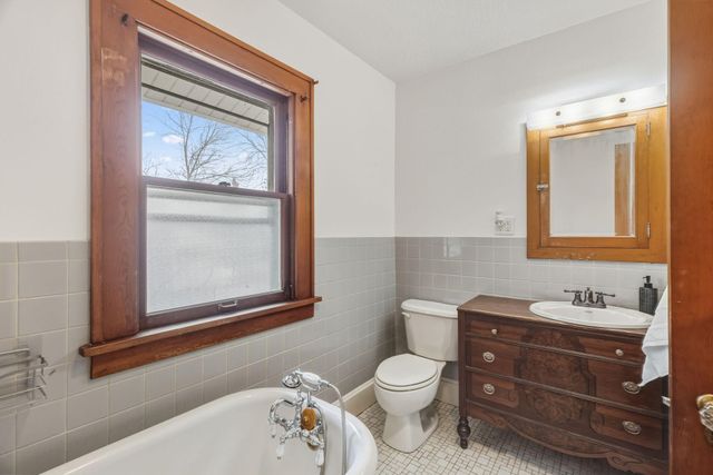 800 8th Street, Farmington, MN 55024