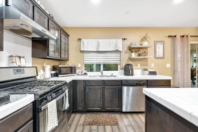 1418 Mandarin Street, Madera, CA 93638