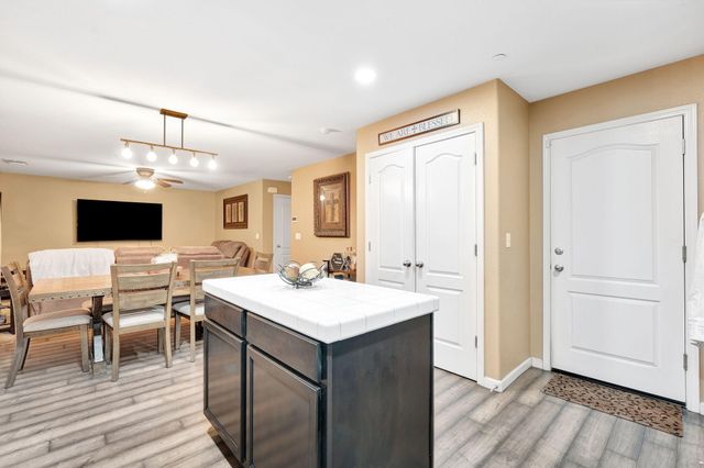 1418 Mandarin Street, Madera, CA 93638