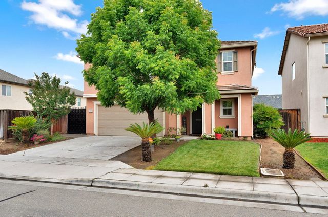 1418 Mandarin Street, Madera, CA 93638