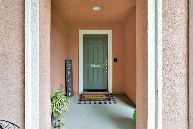 1418 Mandarin Street, Madera, CA 93638