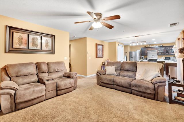 1418 Mandarin Street, Madera, CA 93638