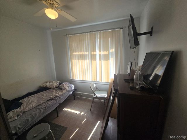 336 Grove Street, Highland Park, MI 48203