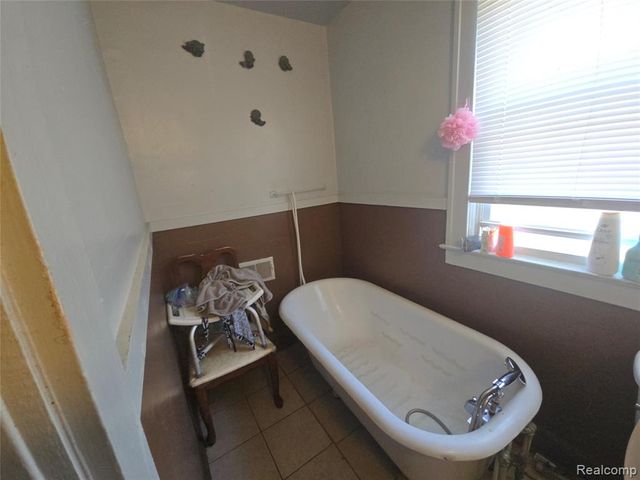 336 Grove Street, Highland Park, MI 48203