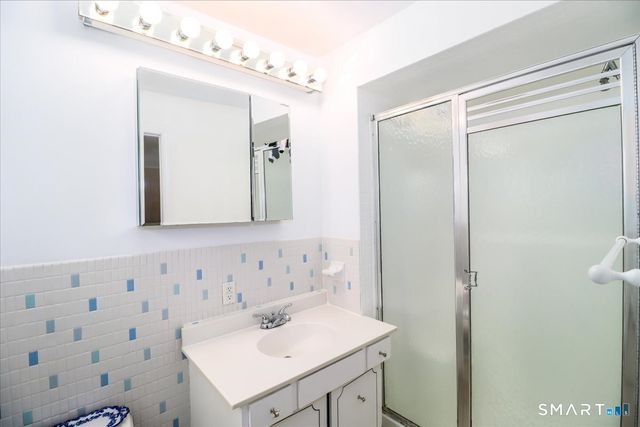 135 Parsonage Hill Road, North Branford, CT 06472