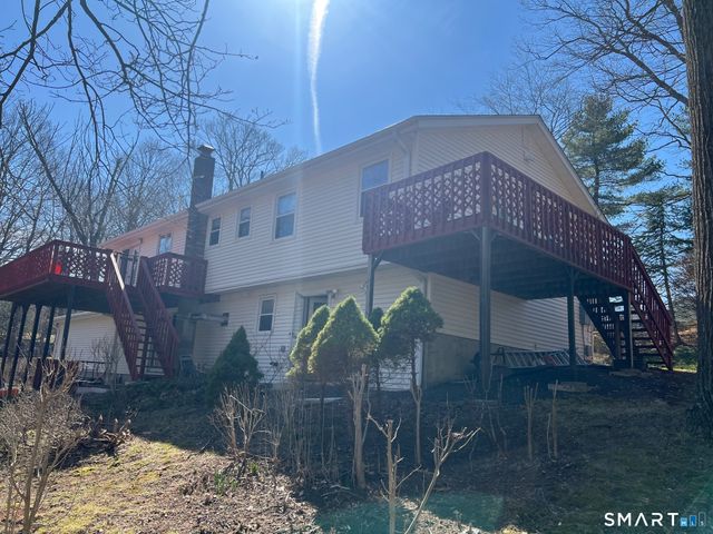 135 Parsonage Hill Road, North Branford, CT 06472