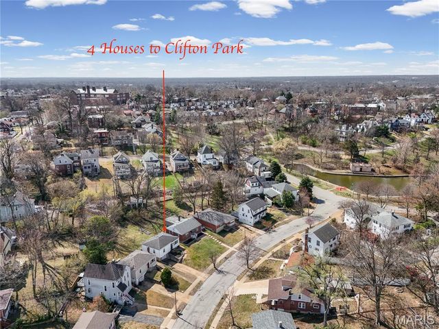 2336 Esther Avenue, St Louis, MO 63139