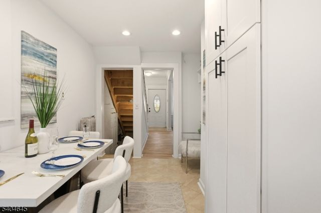 207 Brighton Ave, East Orange City, NJ 07017