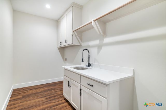 285 Kendal Drive, Victoria, TX 77904