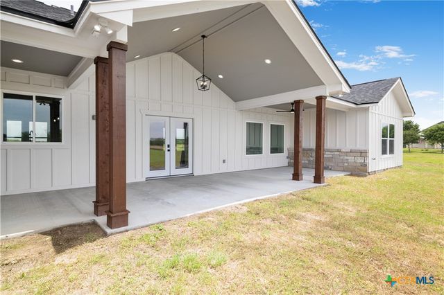 285 Kendal Drive, Victoria, TX 77904