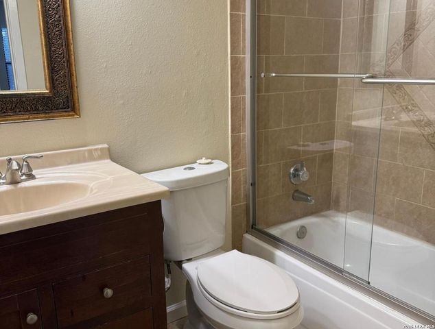 8351 longhorn ridge, Converse, TX 78109