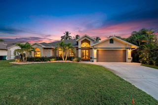 2099 SE Bowie Street, Port St Lucie, FL 34952