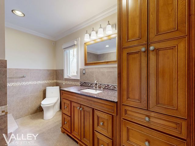 5320 N Nottingham Drive, Saginaw, MI 48603