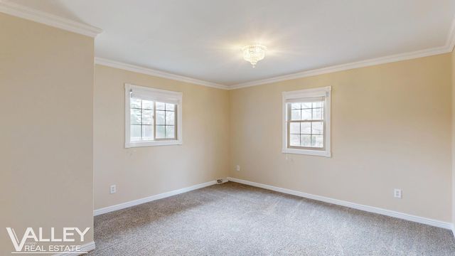 5320 N Nottingham Drive, Saginaw, MI 48603
