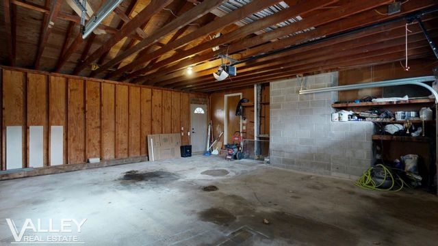 5320 N Nottingham Drive, Saginaw, MI 48603