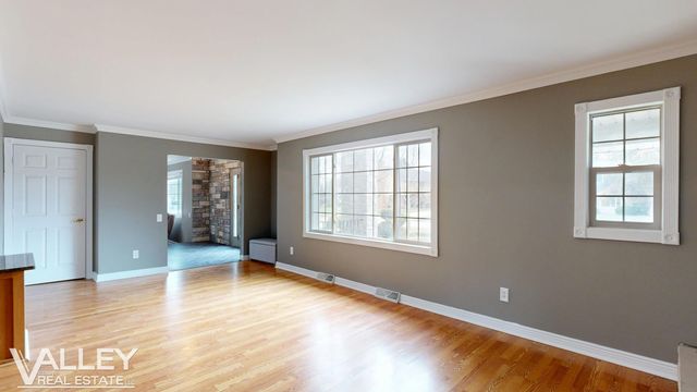 5320 N Nottingham Drive, Saginaw, MI 48603