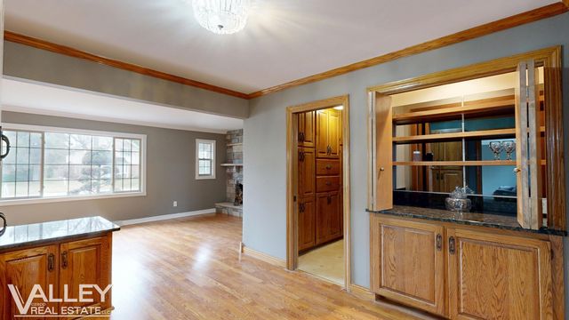5320 N Nottingham Drive, Saginaw, MI 48603