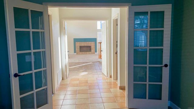 1068 Barsky Lane, Fallbrook, CA 92028