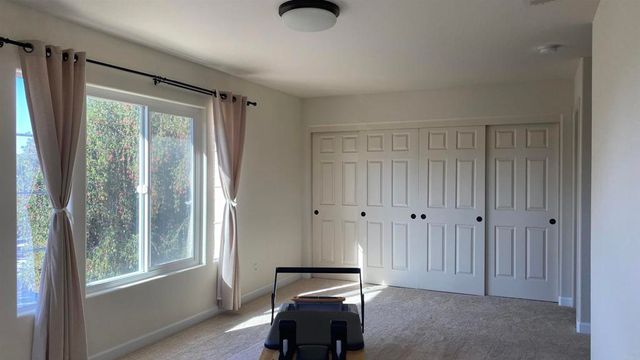 1068 Barsky Lane, Fallbrook, CA 92028