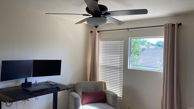1068 Barsky Lane, Fallbrook, CA 92028