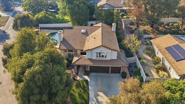 1068 Barsky Lane, Fallbrook, CA 92028