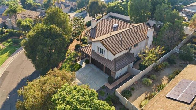 1068 Barsky Lane, Fallbrook, CA 92028
