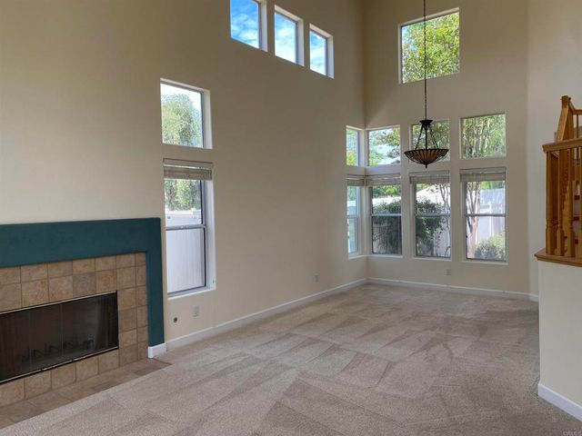 1068 Barsky Lane, Fallbrook, CA 92028