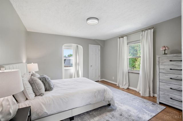 4157 Paxton Woods Lane, Cincinnati, OH 45209