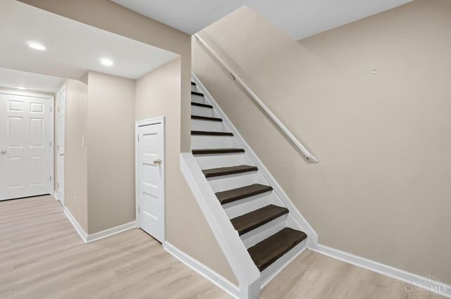 4157 Paxton Woods Lane, Cincinnati, OH 45209