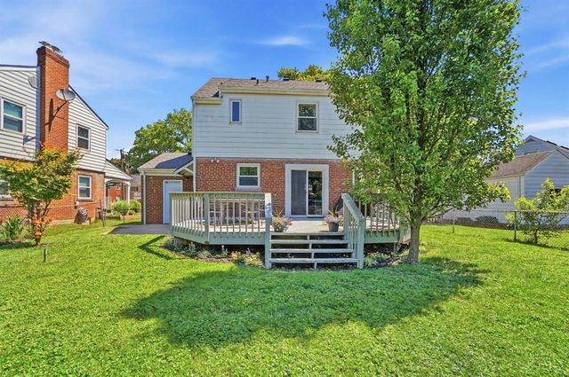4157 Paxton Woods Lane, Cincinnati, OH 45209