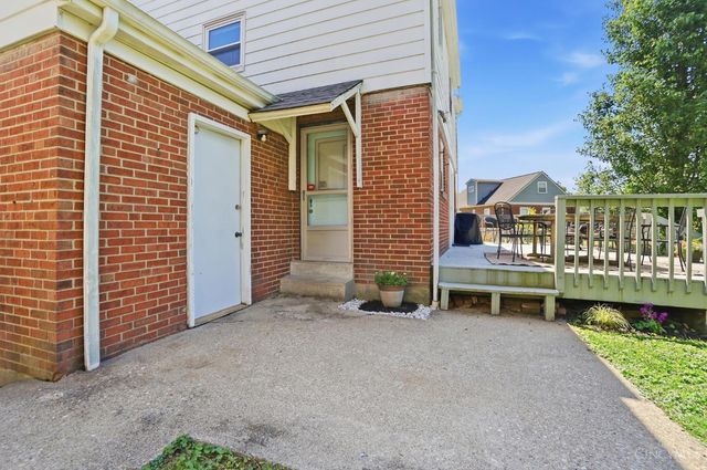 4157 Paxton Woods Lane, Cincinnati, OH 45209