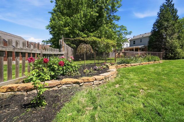 4157 Paxton Woods Lane, Cincinnati, OH 45209