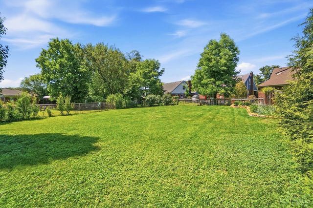 4157 Paxton Woods Lane, Cincinnati, OH 45209
