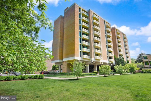 490 M ST SW #W802, Washington, DC 20024