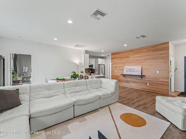 9397 Northcliffe Boulevard, Spring Hill, FL 34606
