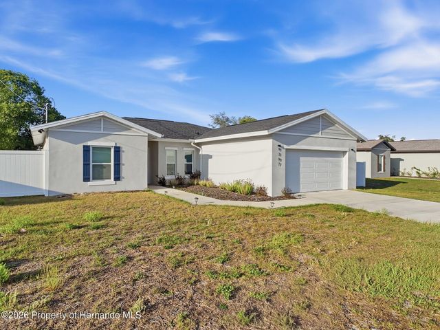 9397 Northcliffe Boulevard, Spring Hill, FL 34606
