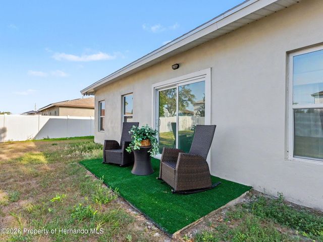 9397 Northcliffe Boulevard, Spring Hill, FL 34606