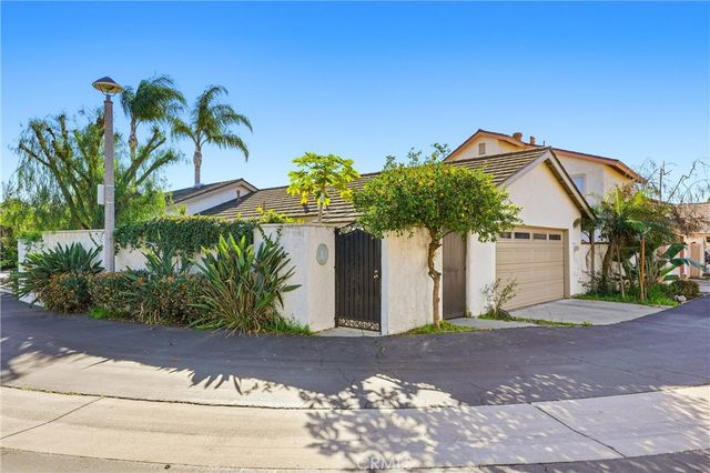 14271 Morning Glory Rd, Tustin, CA 92780