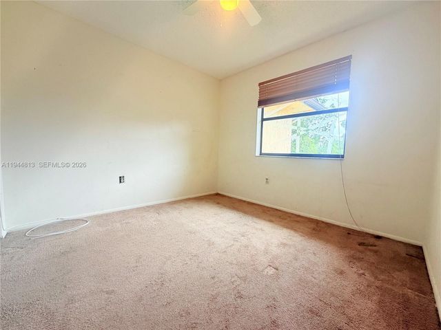 9141 NW 1st Ct 204, Pembroke Pines, FL 33024